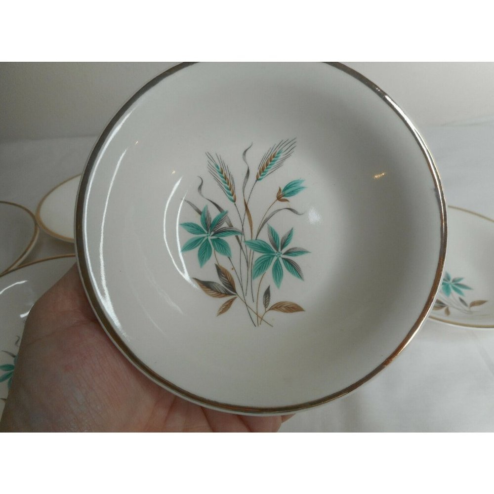 Lot of 6 Vintage Berry Small Bowls Sylvania - Picture 2 of 5